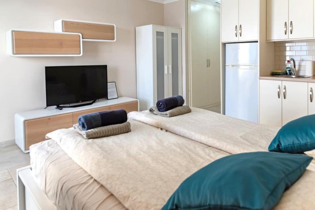 פוארטו דה סנטיאגו First Line Ocean View Studio מראה חיצוני תמונה